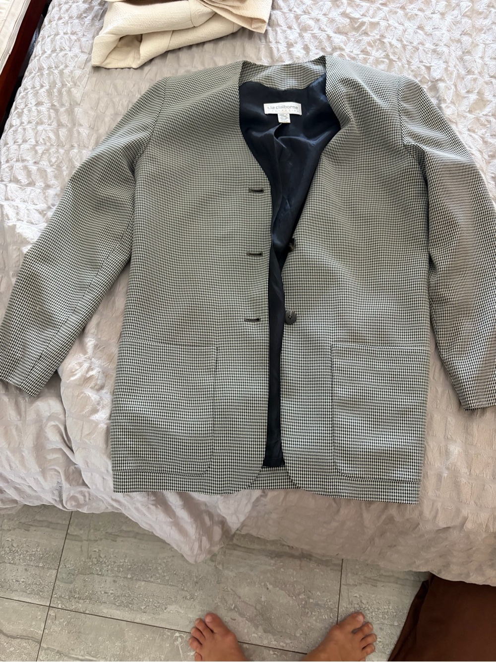 Liz Claiborne Men's Black and White Houndstooth Shirt Jacket
